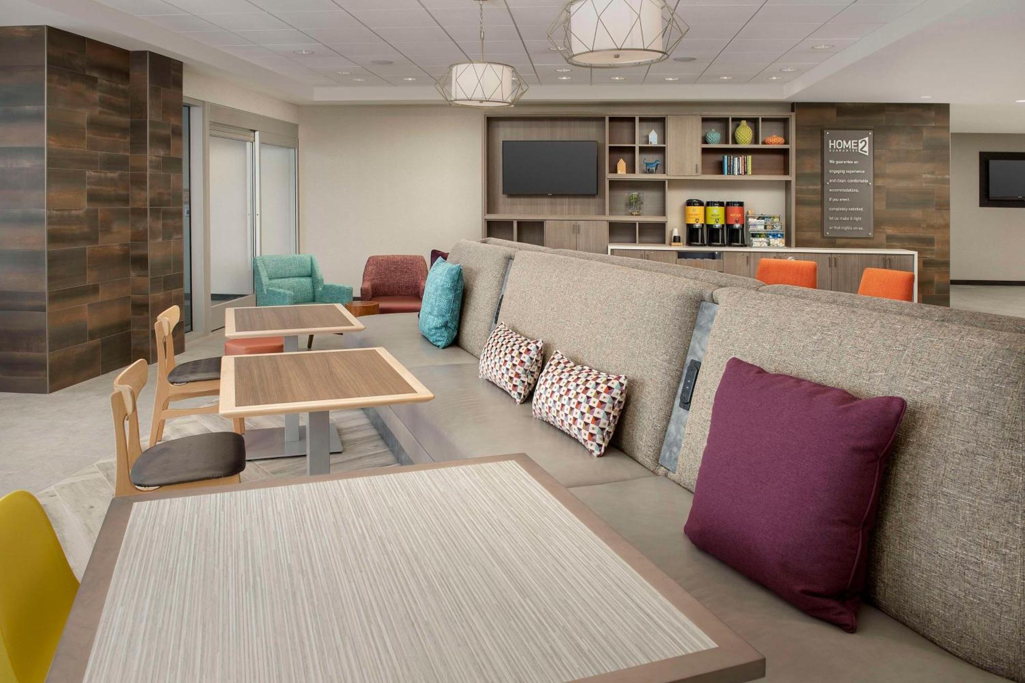 Home2 Suites By Hilton Fort Myers Airport Экстерьер фото