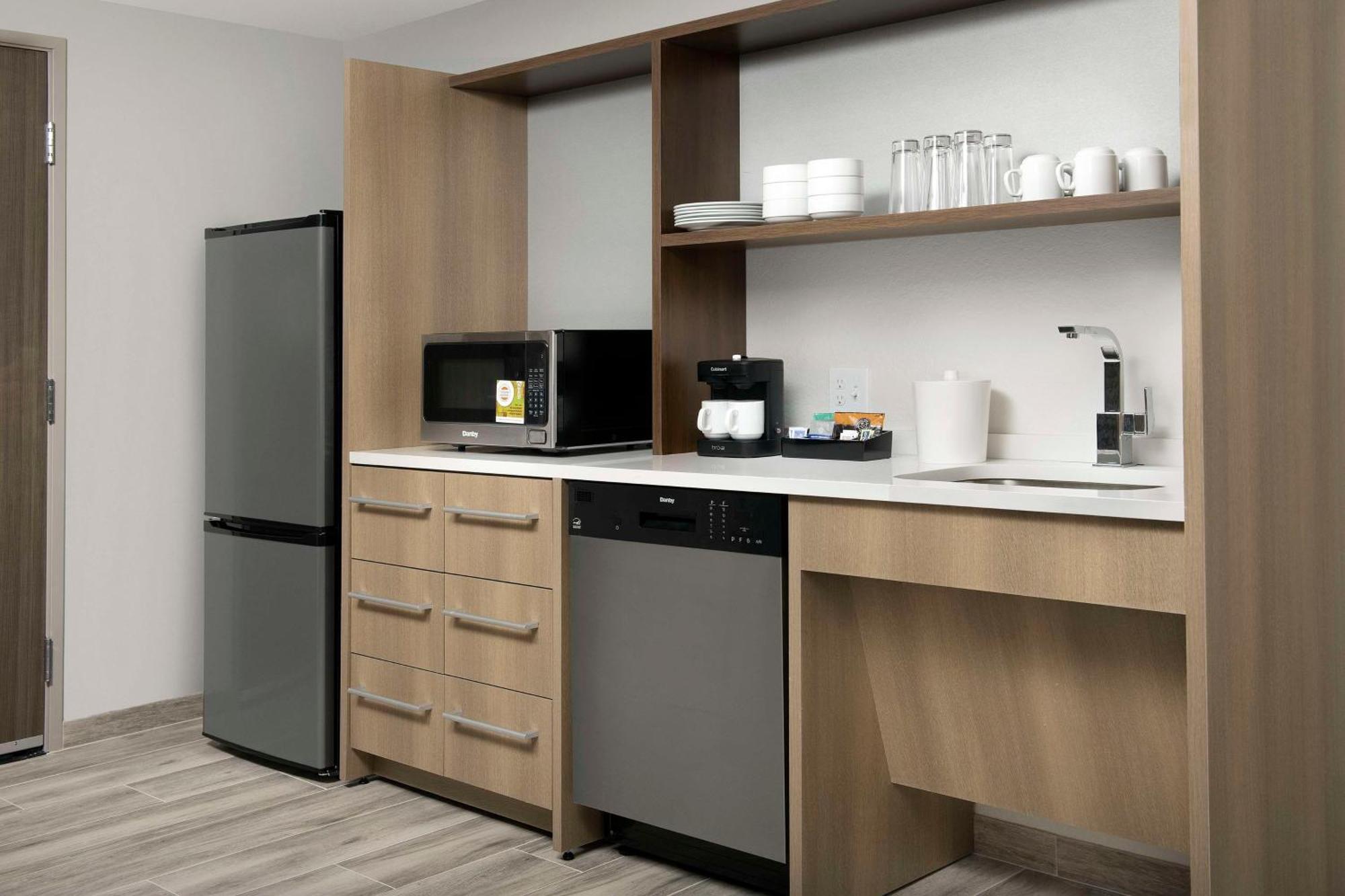 Home2 Suites By Hilton Fort Myers Airport Экстерьер фото